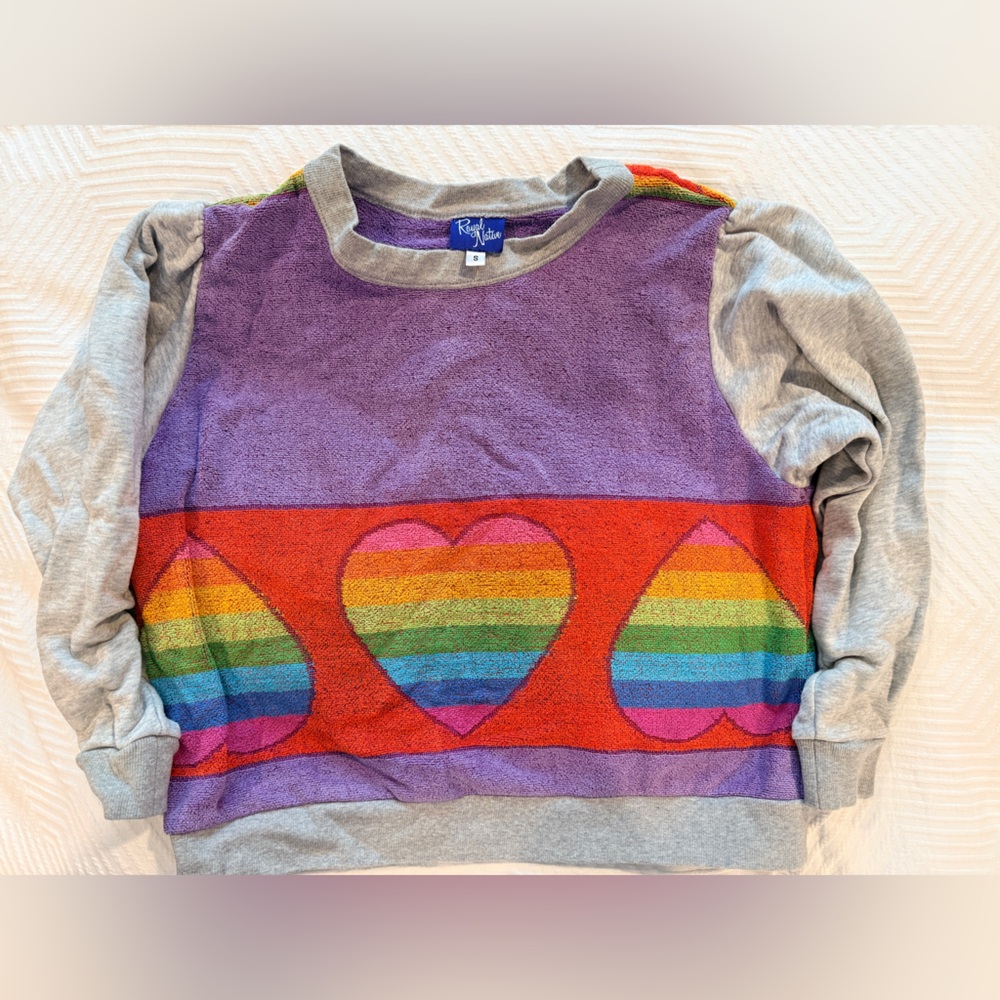 Royal Native towel sweatshirt. Size small. EEUC